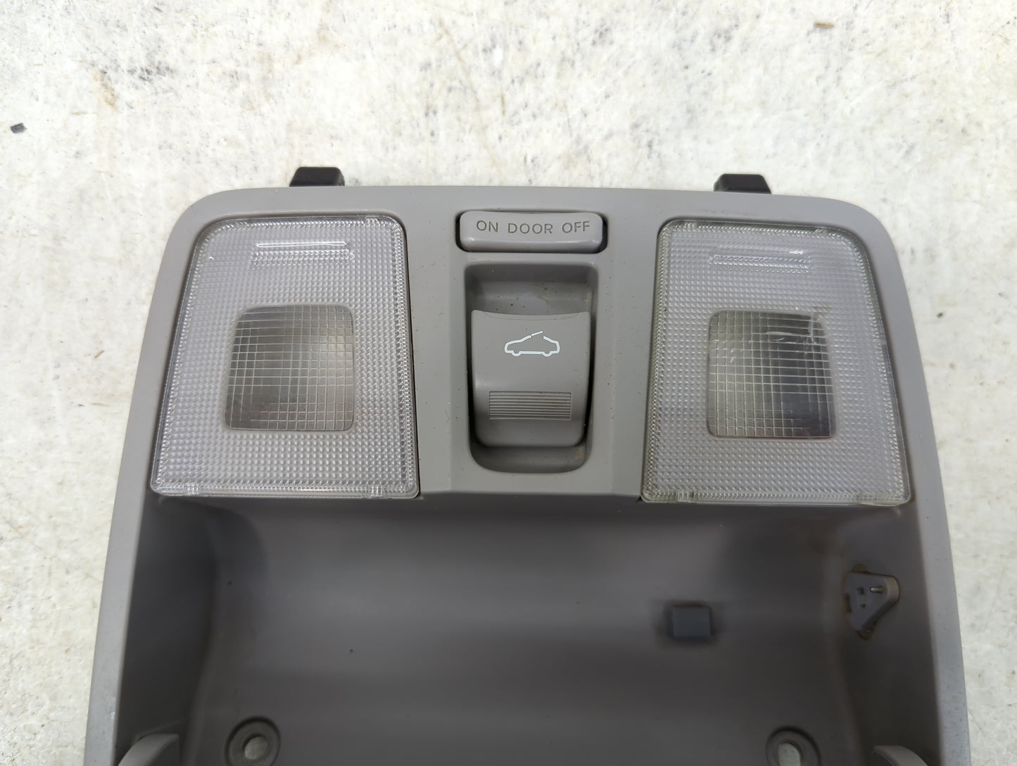 2013 Hyundai Elantra Overhead Roof Console - Oemusedautoparts1.com