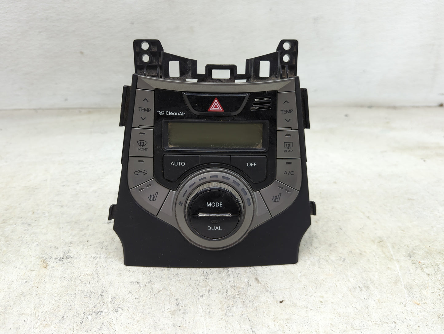 2013 Hyundai Elantra Climate Control Module Temperature AC/Heater Replacement P/N:97250-3X780RA5 Fits OEM Used Auto Parts - 