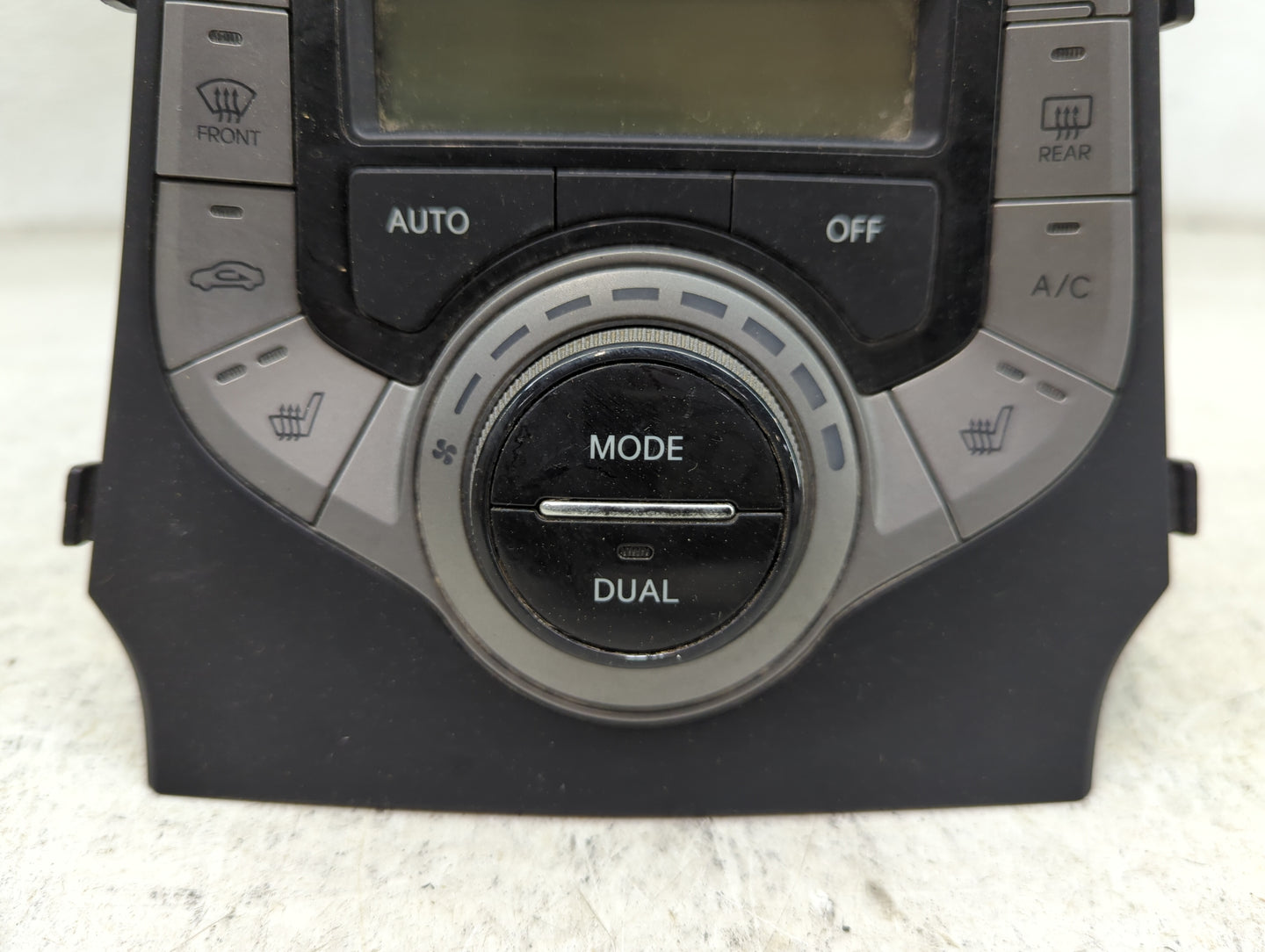 2013 Hyundai Elantra Climate Control Module Temperature AC/Heater Replacement P/N:97250-3X780RA5 Fits OEM Used Auto Parts - 