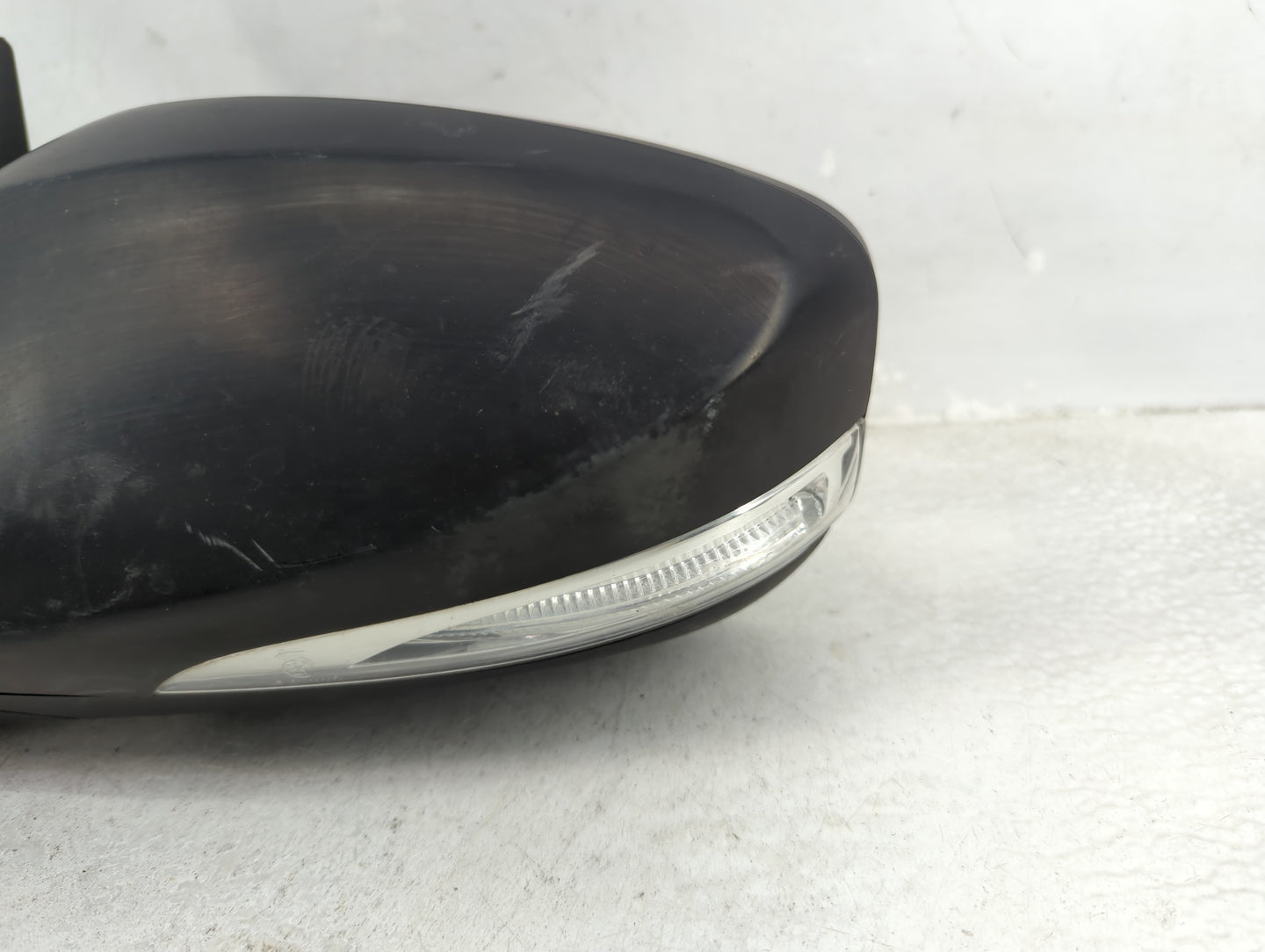 2013 Hyundai Elantra Driver Side View Mirror - Left Door Mirror OEM Used - Oemusedautoparts1.com