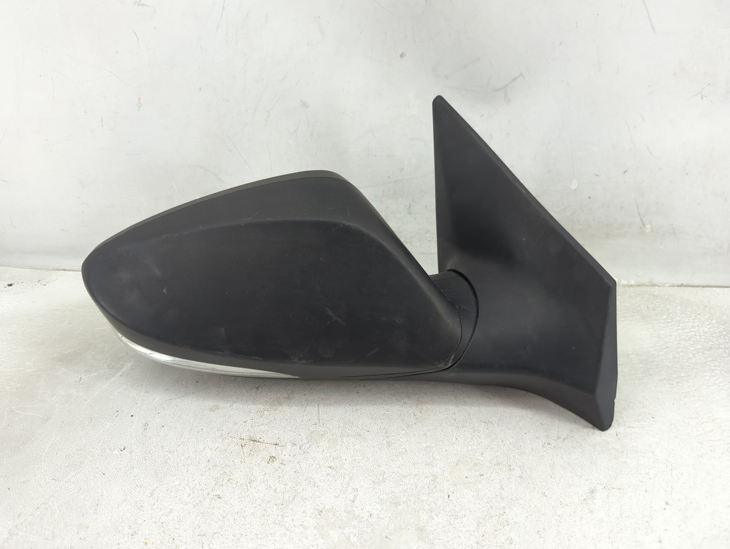 2011-2015 Hyundai Elantra Passenger Side View Mirror - Right Door Mirror OEM Used - Oemusedautoparts1.com