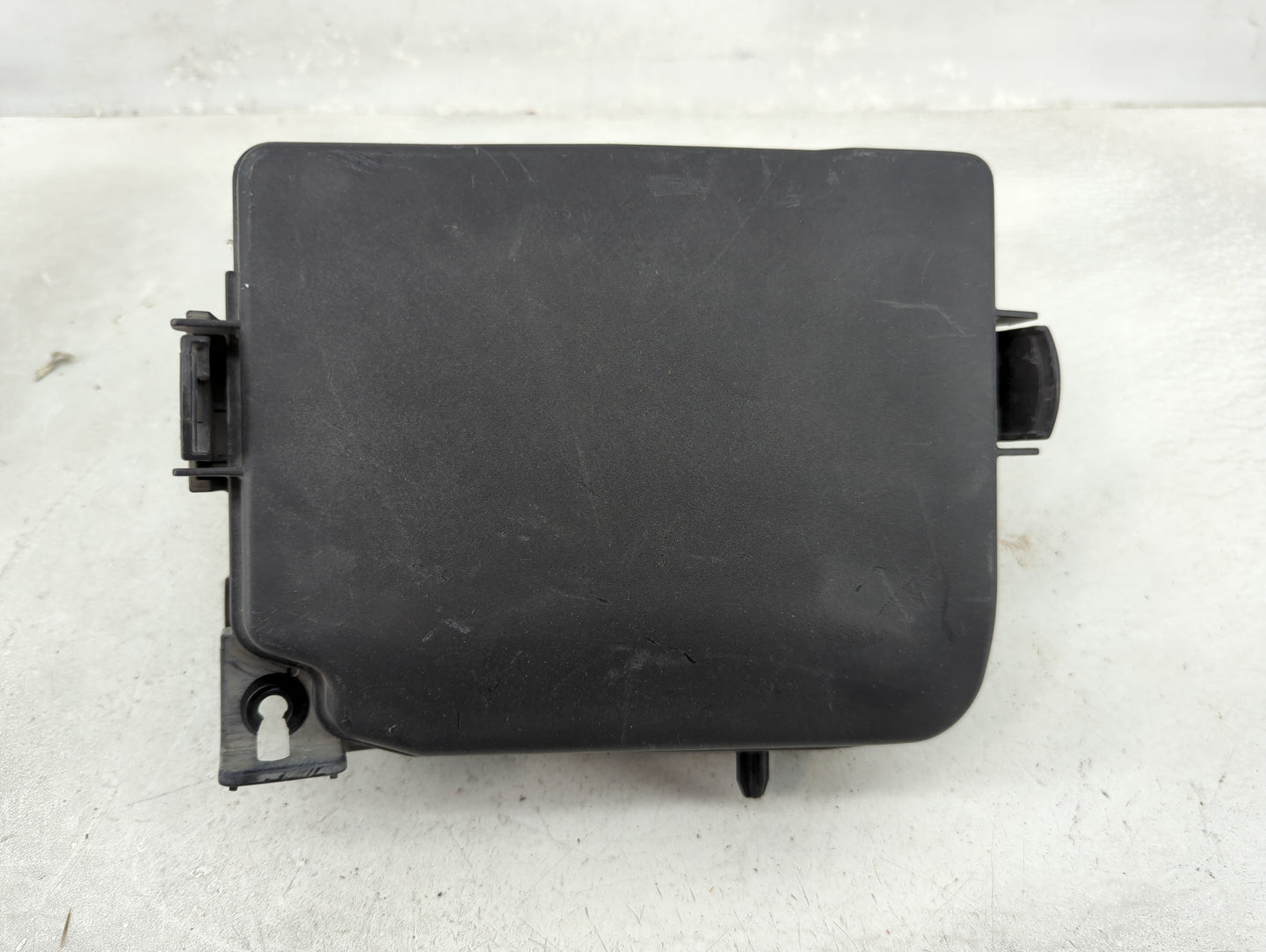 2013 Hyundai Elantra Fusebox Fuse Box Panel Relay Module P/N:91950-3X510 Fits OEM Used Auto Parts - Oemusedautoparts1.com