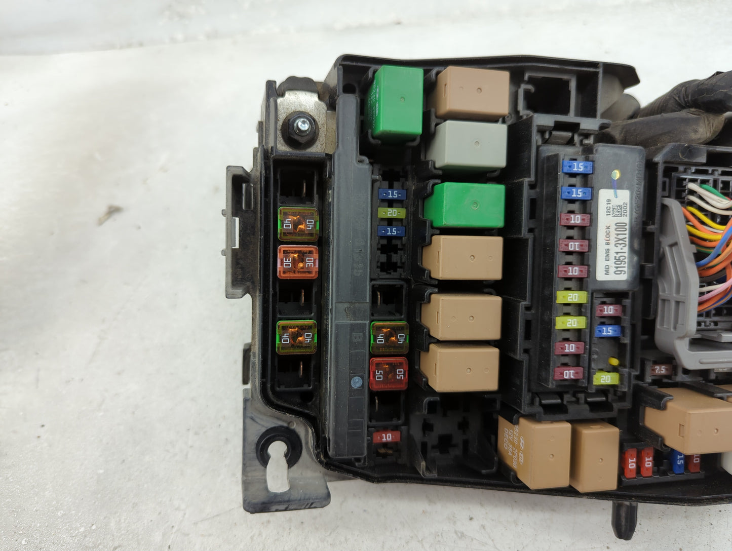 2013 Hyundai Elantra Fusebox Fuse Box Panel Relay Module P/N:91950-3X510 Fits OEM Used Auto Parts - Oemusedautoparts1.com