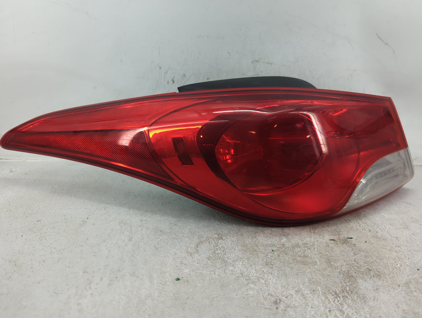 2011-2013 Hyundai Elantra Tail Light Assembly Driver Left OEM Fits Fits 2011 2012 2013 OEM Used Auto Parts - Oemusedautopart