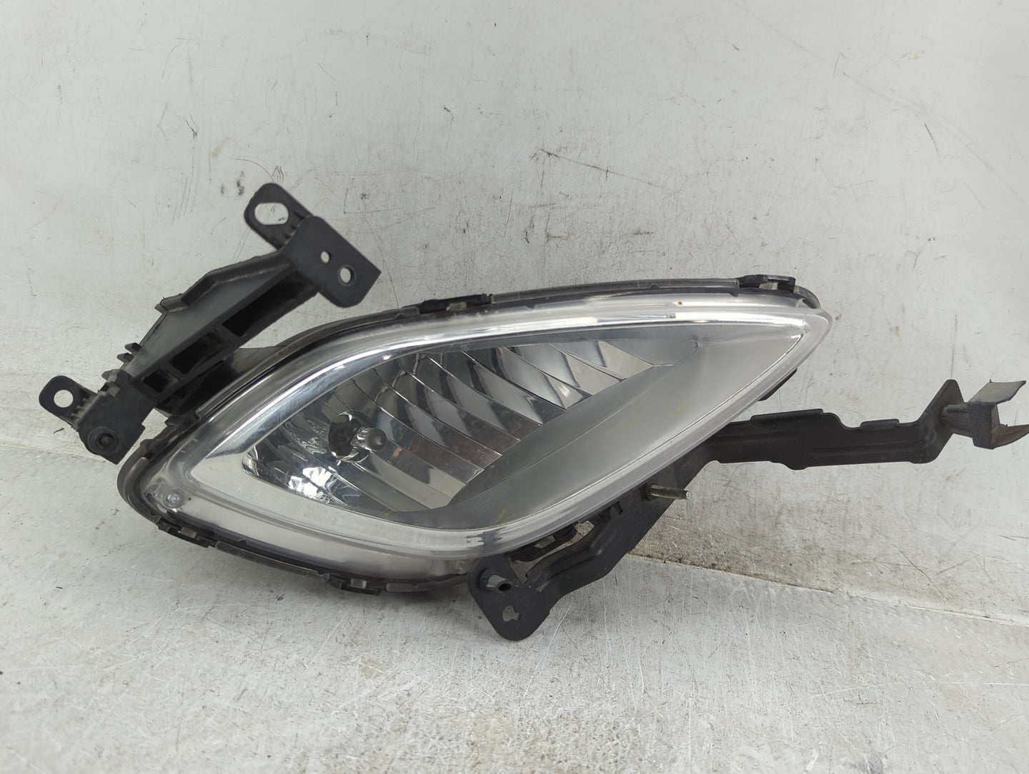2011-2013 Hyundai Elantra Passenger Right Oem Fog Light Lamp - Oemusedautoparts1.com