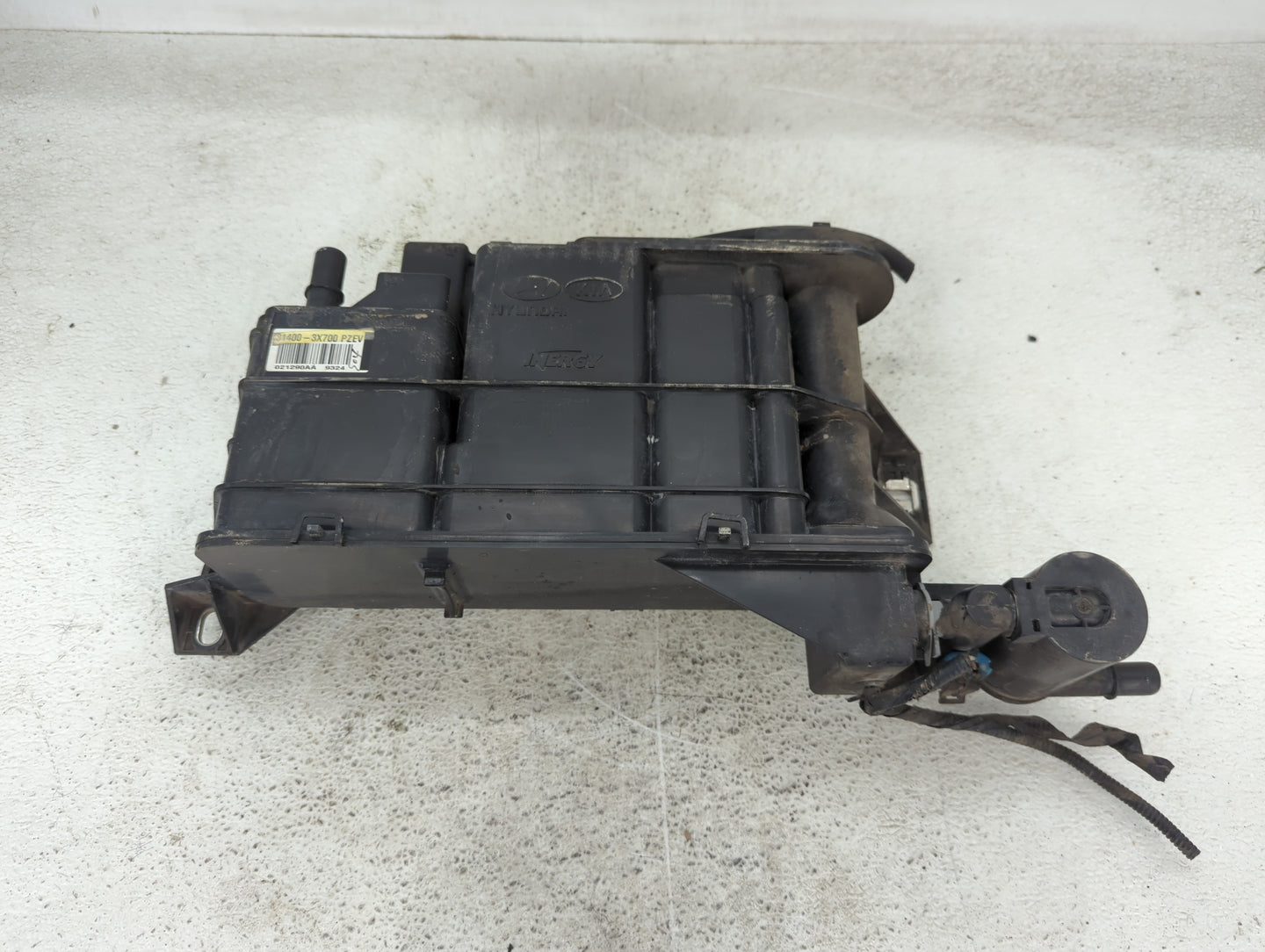2013 Hyundai Elantra Fuel Vapor Charcoal Canister - Oemusedautoparts1.com