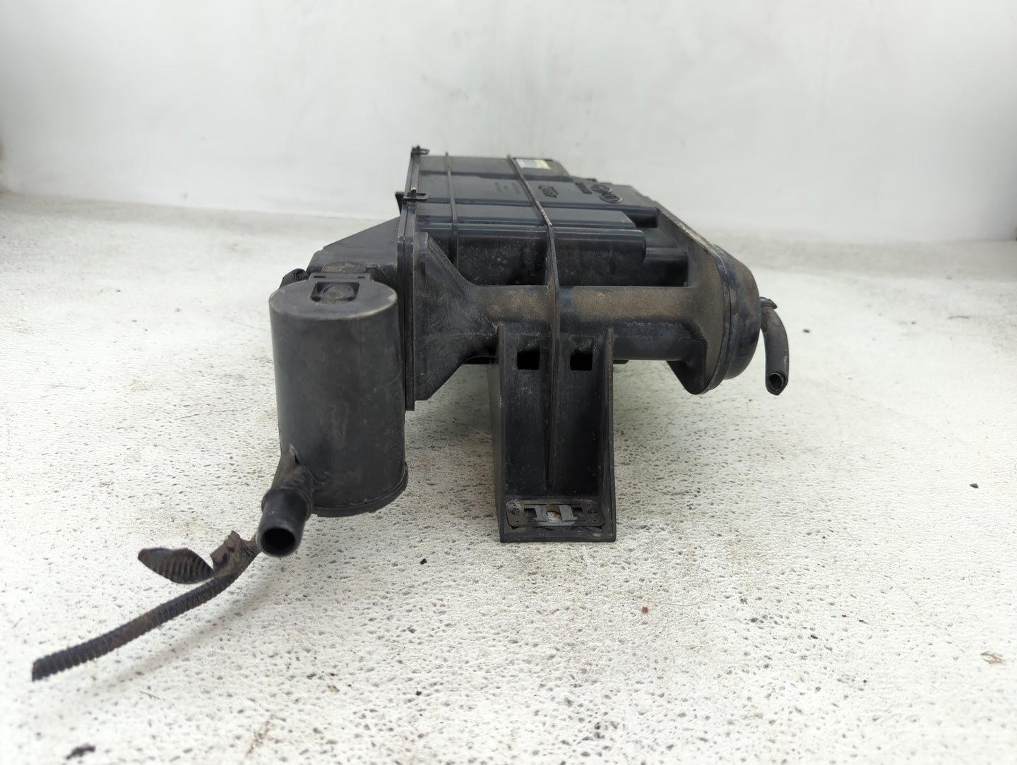 2013 Hyundai Elantra Fuel Vapor Charcoal Canister - Oemusedautoparts1.com