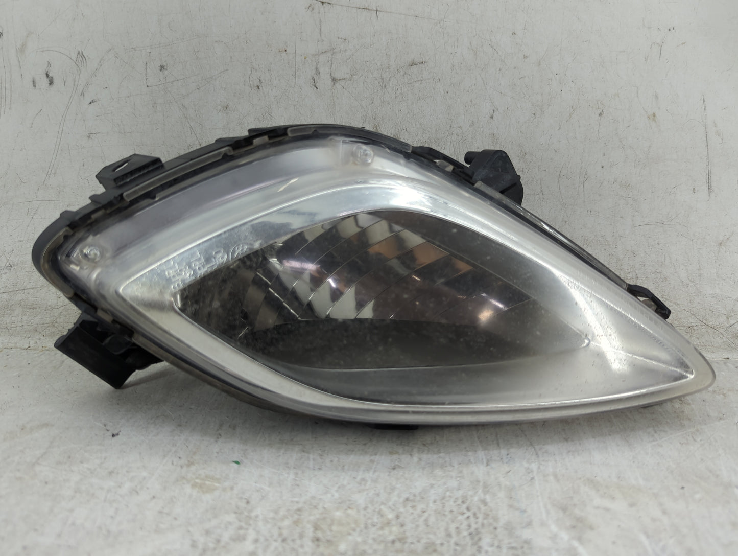 2011-2013 Hyundai Elantra Driver Left Oem Fog Light Lamp - Oemusedautoparts1.com