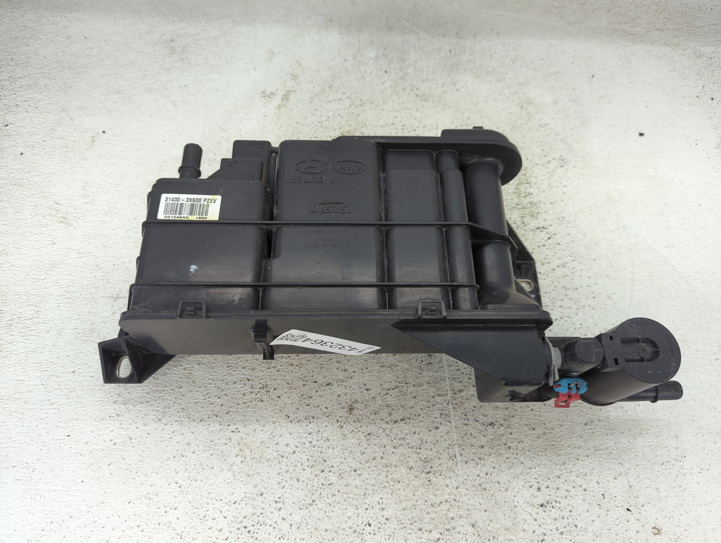 2013 Hyundai Elantra Fuel Vapor Charcoal Canister - Oemusedautoparts1.com