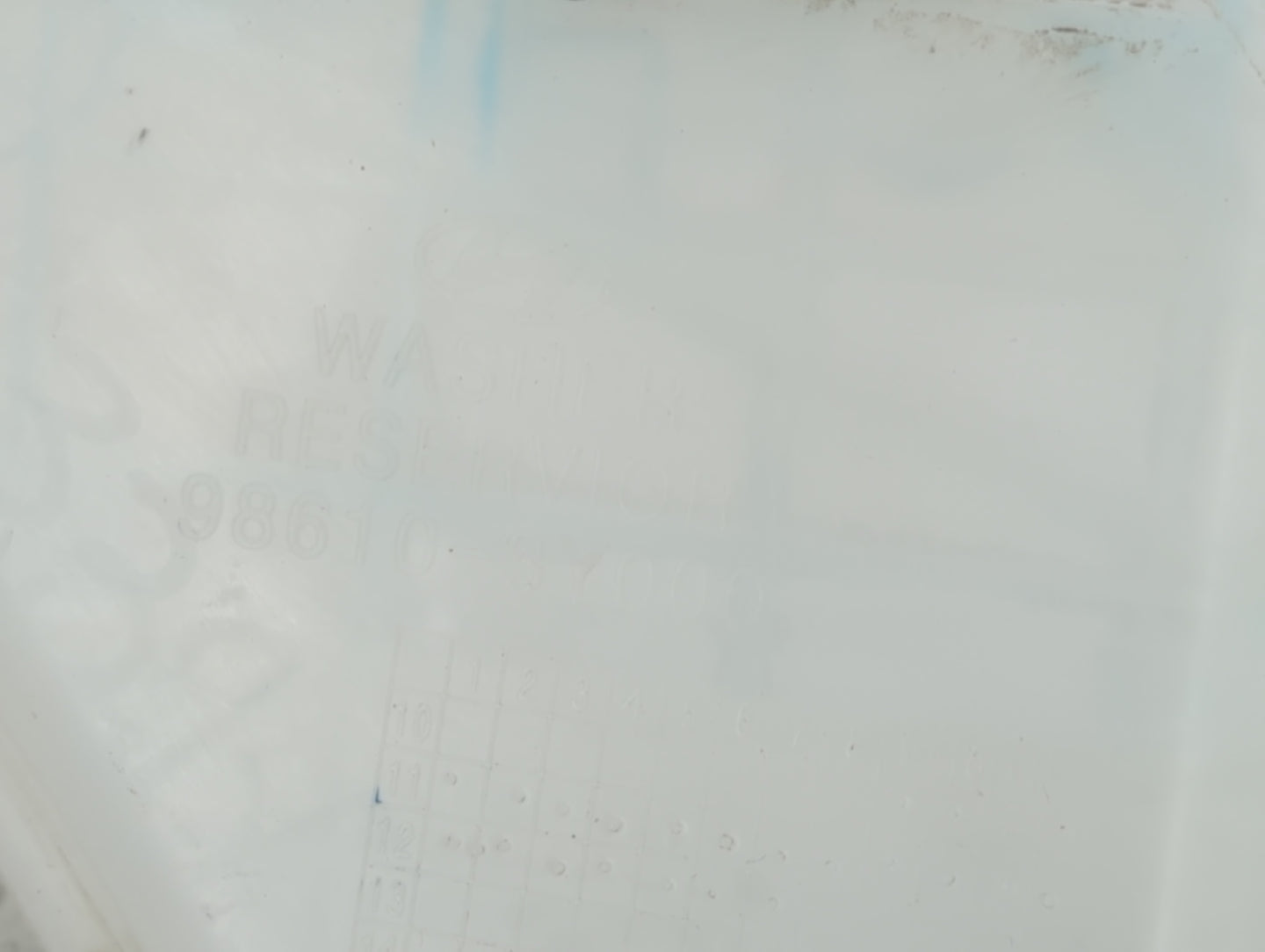 2011-2013 Hyundai Elantra Windshield Washer Fluid Reservoir Bottle Oem 1432524 - Oemusedautoparts1.com