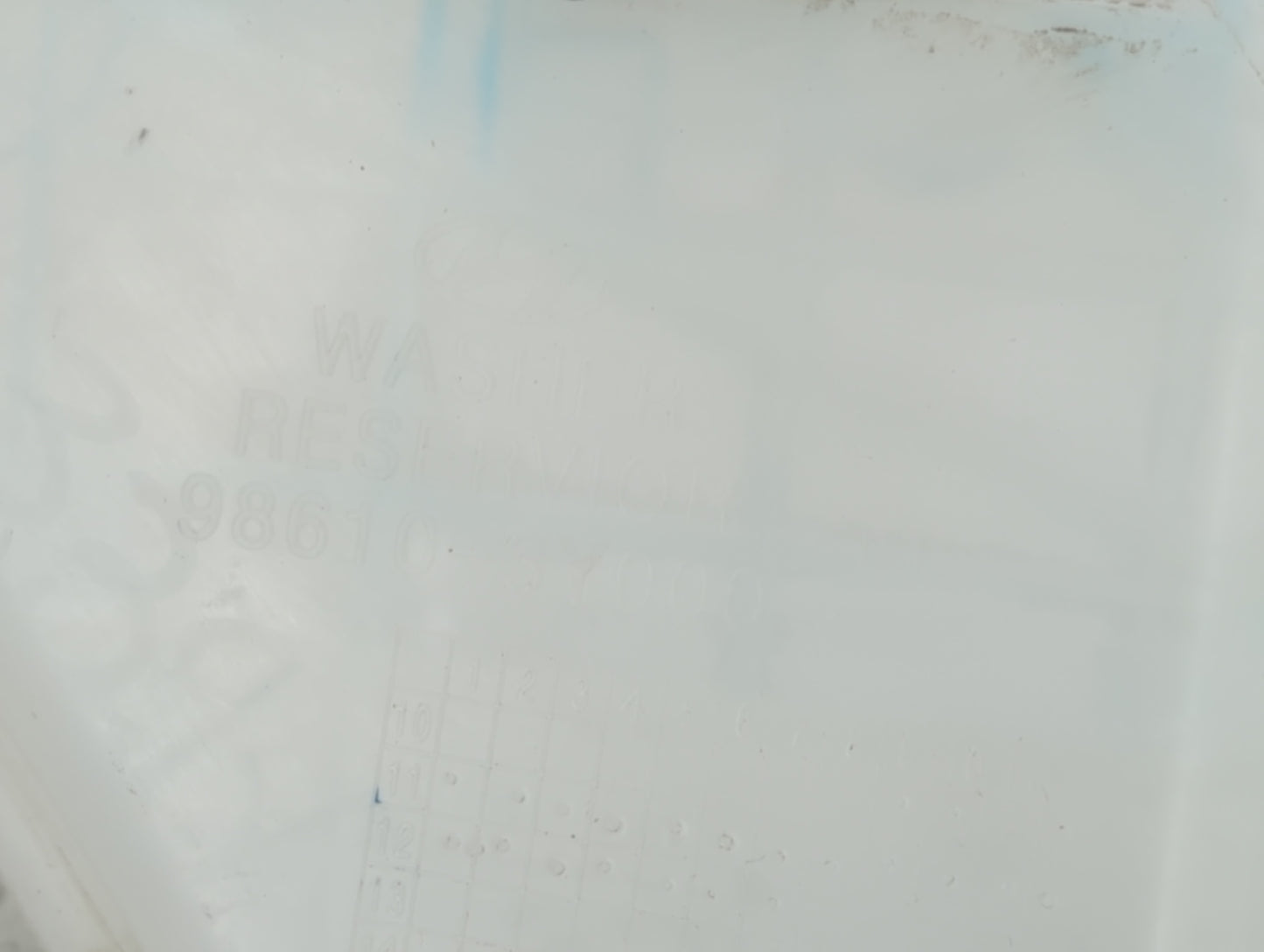 2011-2013 Hyundai Elantra Windshield Washer Fluid Reservoir Bottle Oem 1432524 - Oemusedautoparts1.com