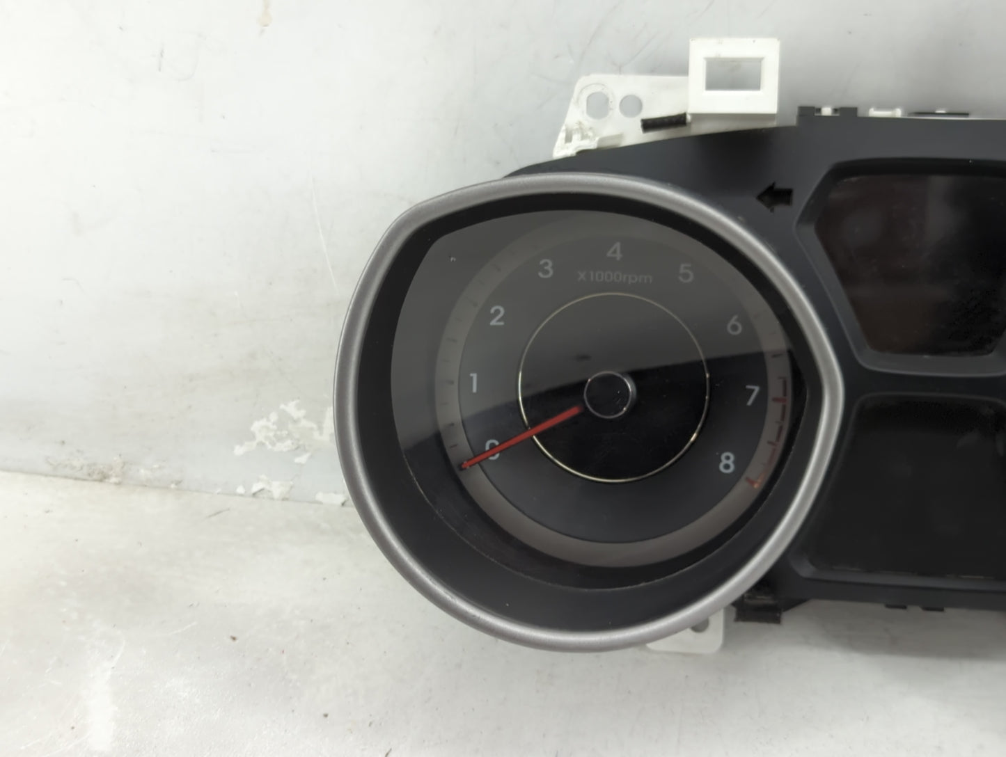 2013 Hyundai Elantra Instrument Cluster Speedometer Gauges P/N:11002-285200H 94001-3X275 Fits OEM Used Auto Parts - Oemuseda