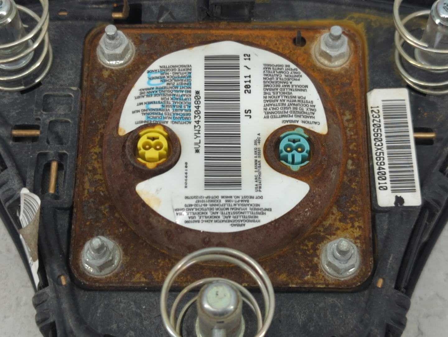 2013 Hyundai Elantra Air Bag Driver Left Steering Wheel Mounted P/N:VLYW3430480 B0466100, BAM-PT-11066, EX2002110167 Fits OE