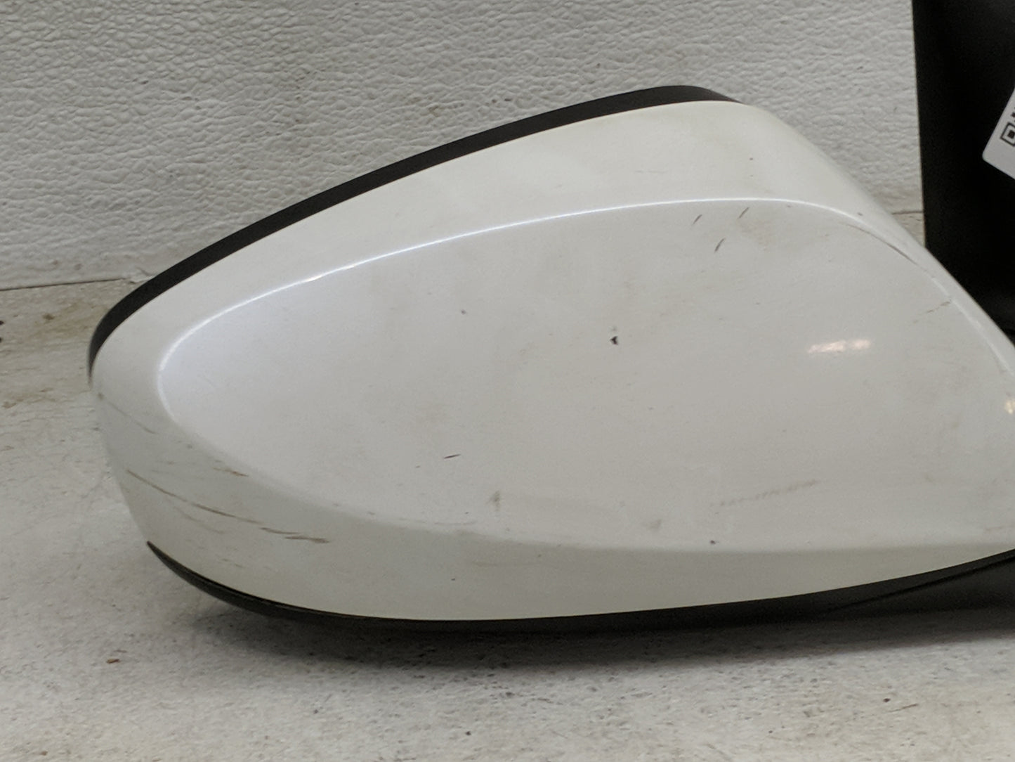 2011-2015 Hyundai Elantra Passenger Side View Mirror - Right Door Mirror OEM Used - Oemusedautoparts1.com