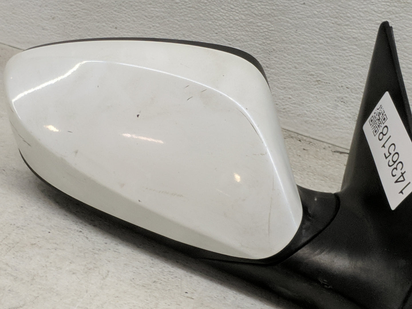 2011-2015 Hyundai Elantra Passenger Side View Mirror - Right Door Mirror OEM Used - Oemusedautoparts1.com