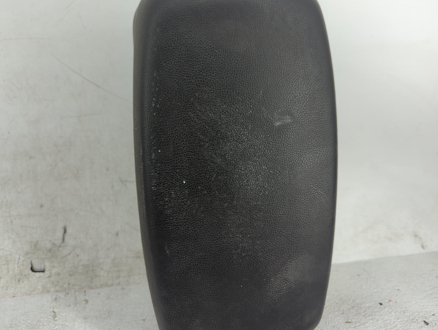 2013 Hyundai Elantra Center Console Armrest Cover Lid Fits OEM Used Auto Parts - Oemusedautoparts1.com