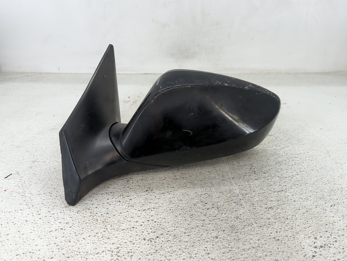 2011-2015 Hyundai Elantra Driver Side View Mirror - Left Door Mirror OEM Used - Oemusedautoparts1.com