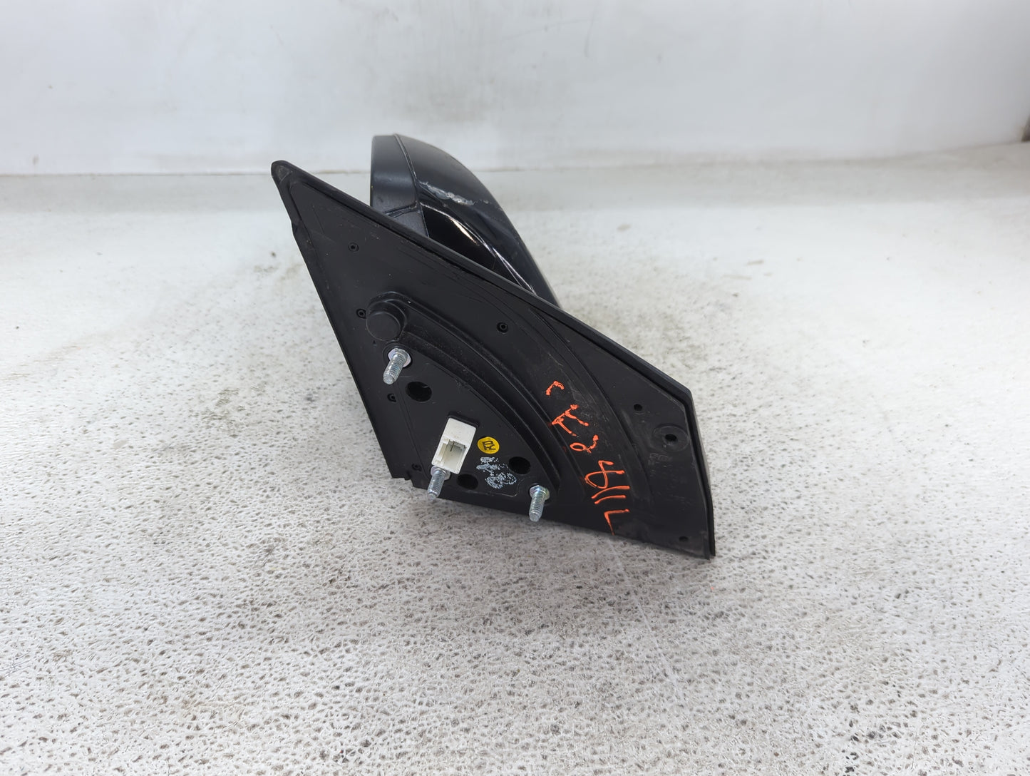 2011-2015 Hyundai Elantra Driver Side View Mirror - Left Door Mirror OEM Used - Oemusedautoparts1.com