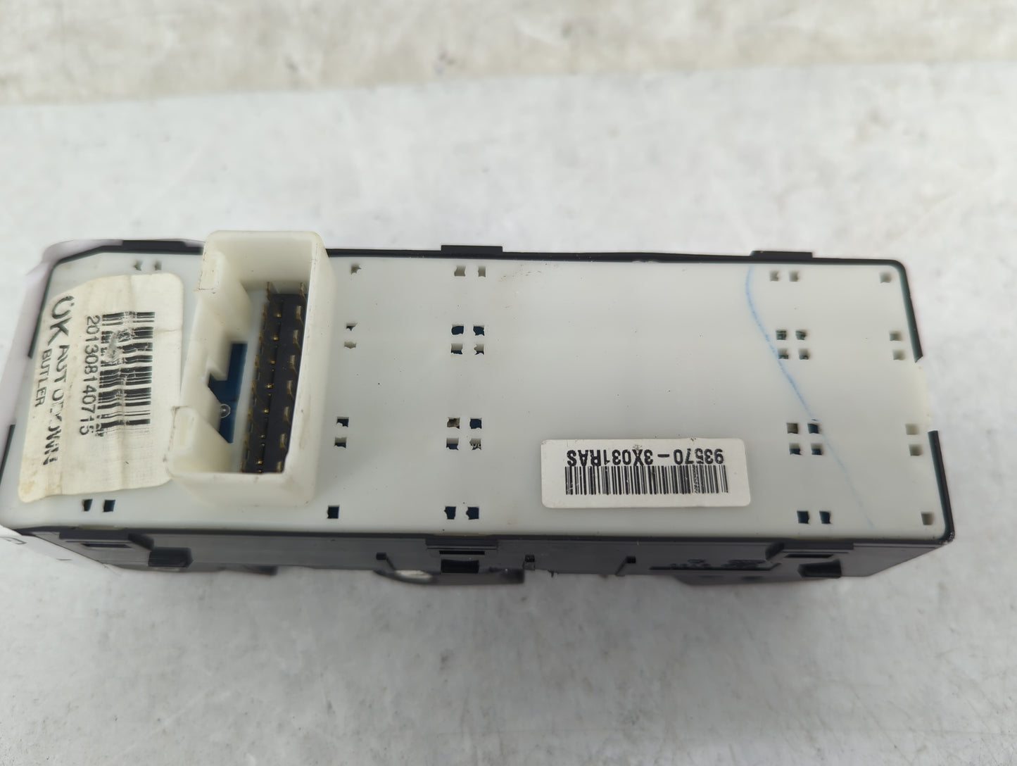 2011-2013 Hyundai Elantra Master Power Window Switch Replacement Driver Side Left P/N:93570-3X031RAS Fits Fits 2011 2012 201