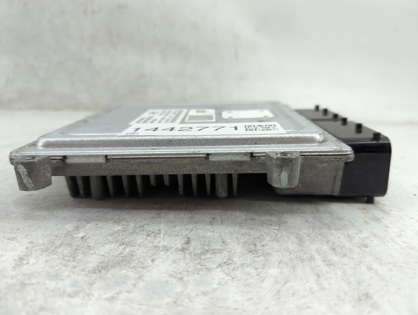 2013 Hyundai Elantra PCM Engine Control Computer ECU ECM PCU OEM P/N:39102-2EJB3 39103-2EJB3, 5WY4Y04C, JK3UP1NS2D4A Fits OE