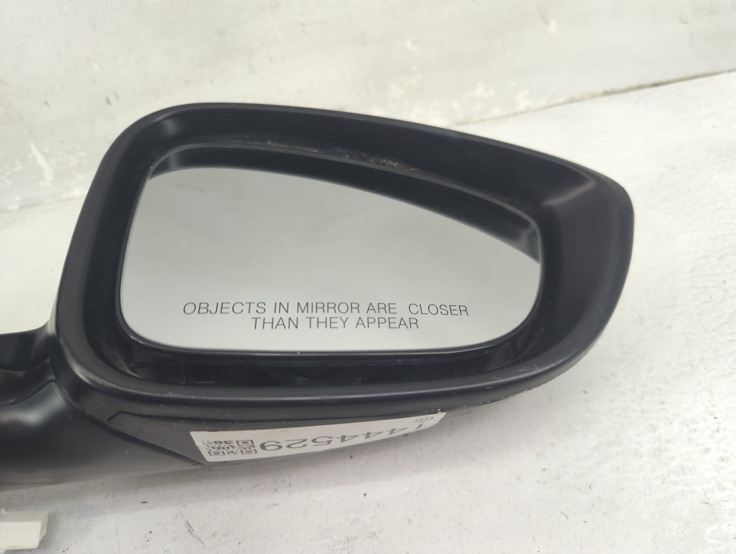 2011-2015 Hyundai Elantra Passenger Side View Mirror - Right Door Mirror OEM Used - Oemusedautoparts1.com