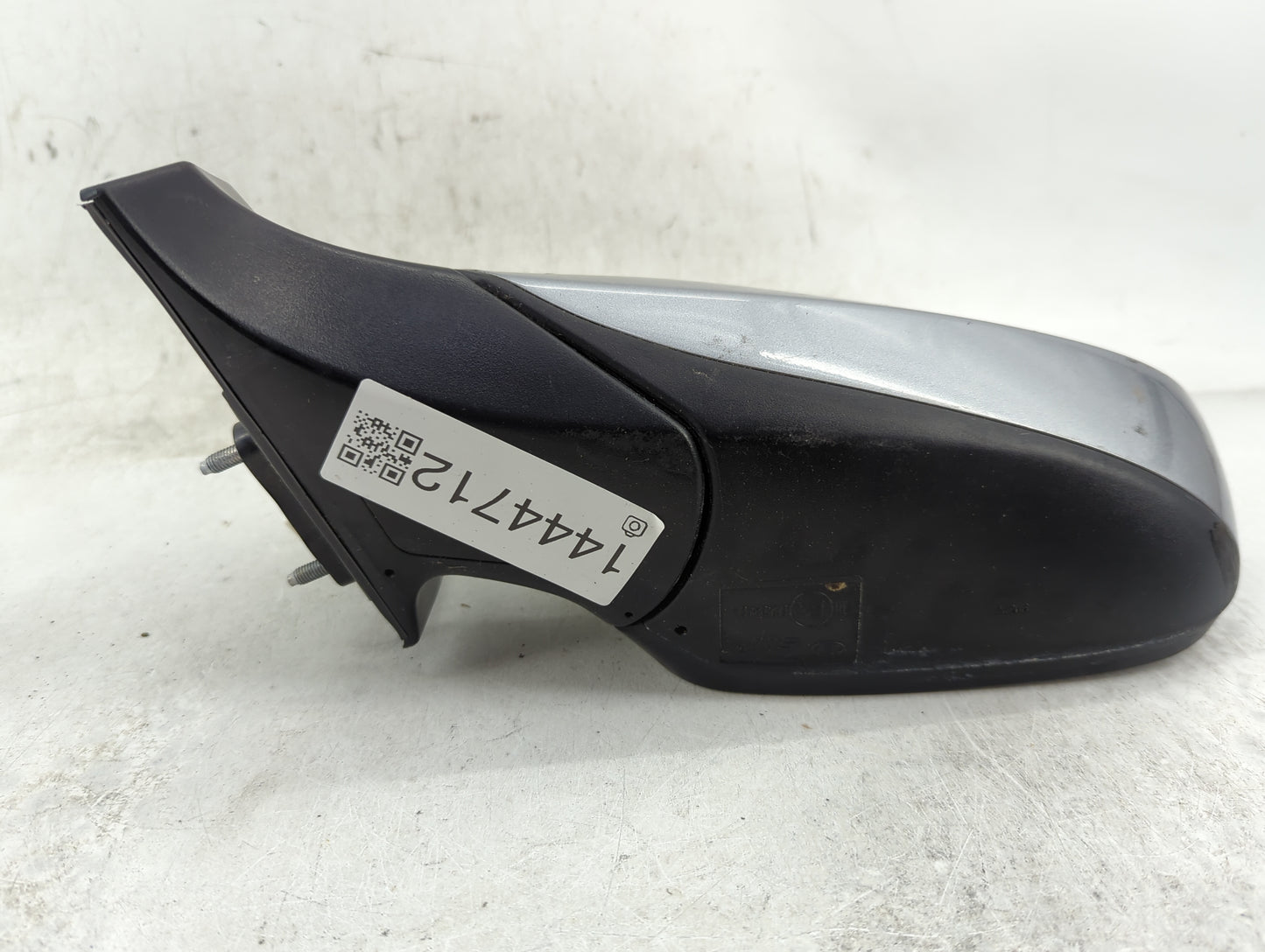 2011-2015 Hyundai Elantra Driver Side View Mirror - Left Door Mirror OEM Used - Oemusedautoparts1.com