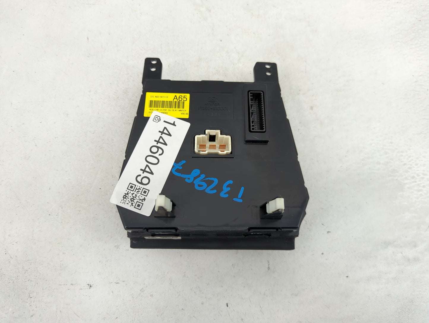 2011-2013 Hyundai Elantra Climate Control Module Temperature AC/Heater Replacement Fits Fits 2011 2012 2013 OEM Used Auto Pa