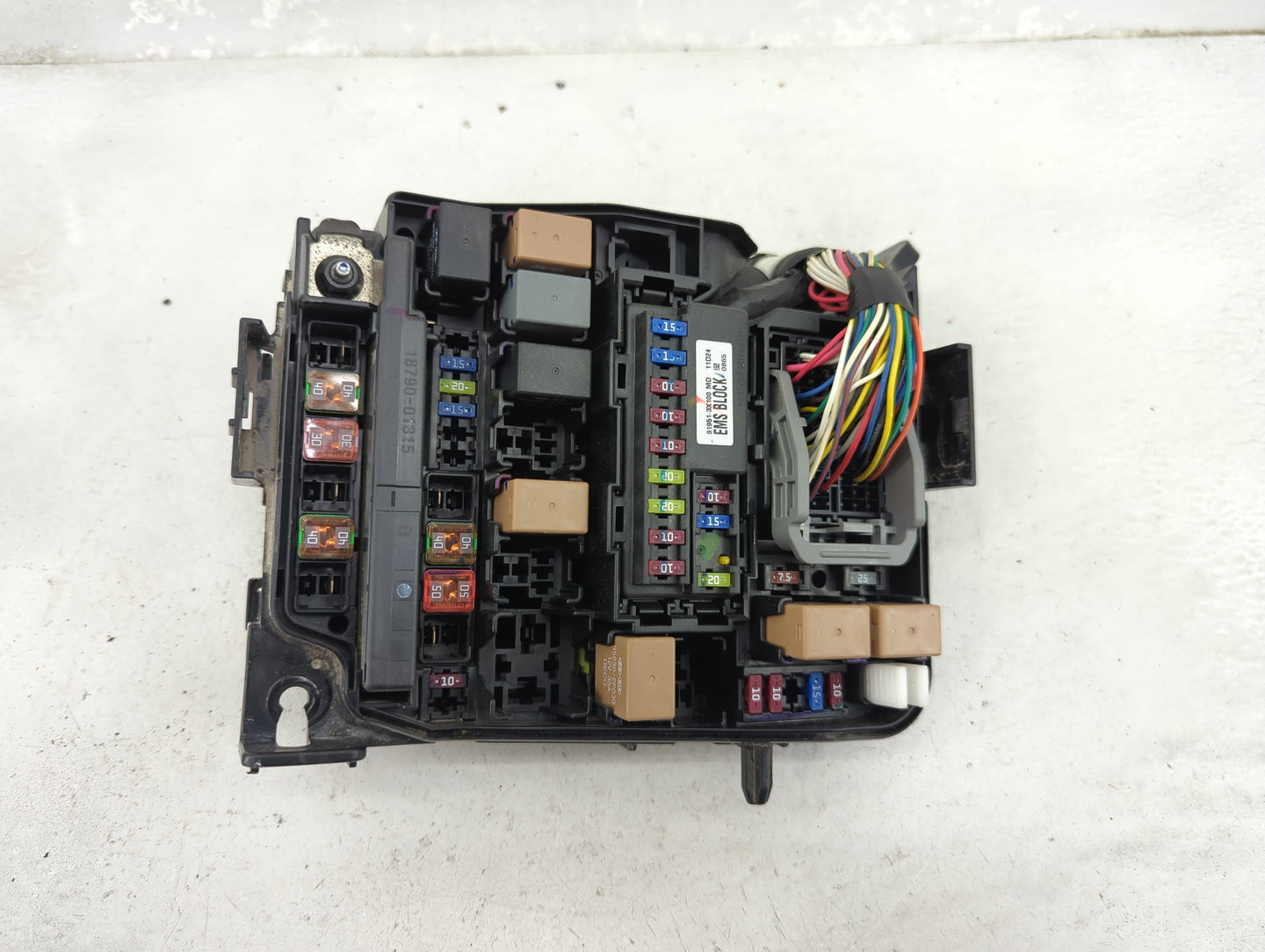 2011-2013 Hyundai Elantra Fusebox Fuse Box Panel Relay Module P/N:91950-3X510 91951-3X700, 18790-0I315 Fits Fits 2011 2012 2