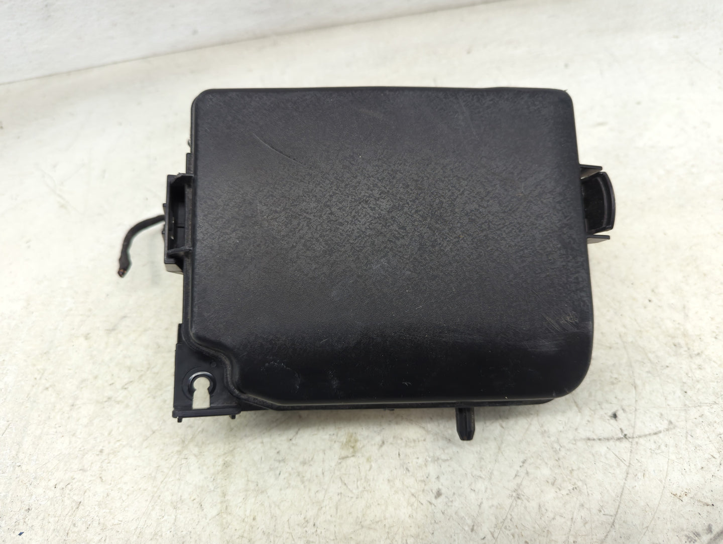 2011-2013 Hyundai Elantra Fusebox Fuse Box Panel Relay Module P/N:91950-3X510 91951-3X100 Fits Fits 2011 2012 2013 OEM Used 