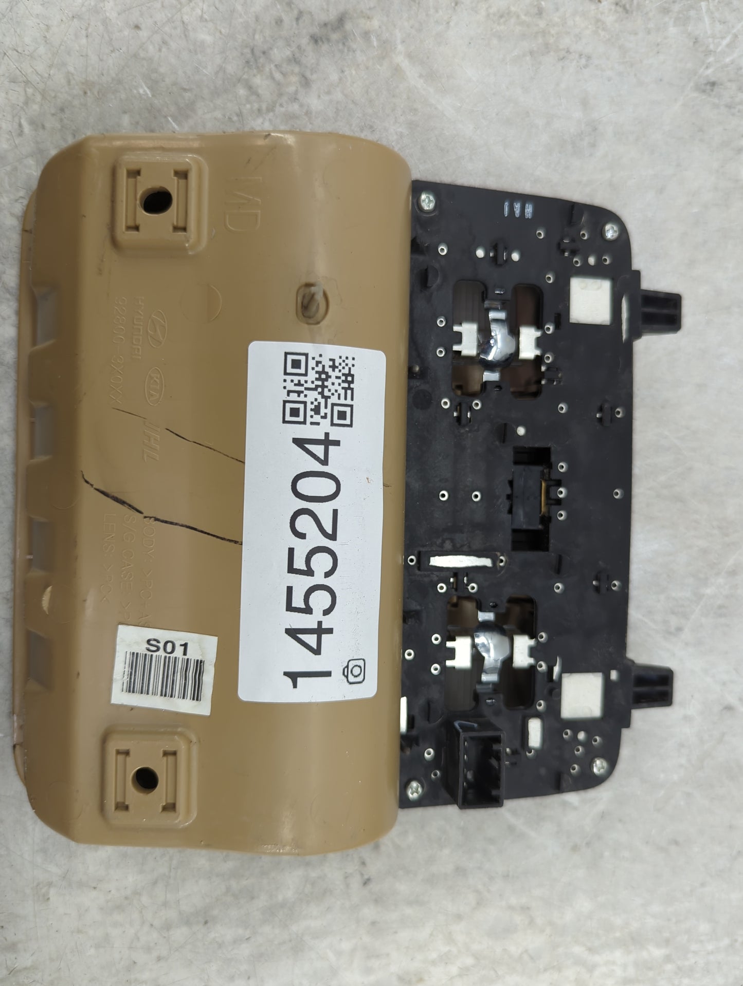2013 Hyundai Elantra Overhead Roof Console - Oemusedautoparts1.com
