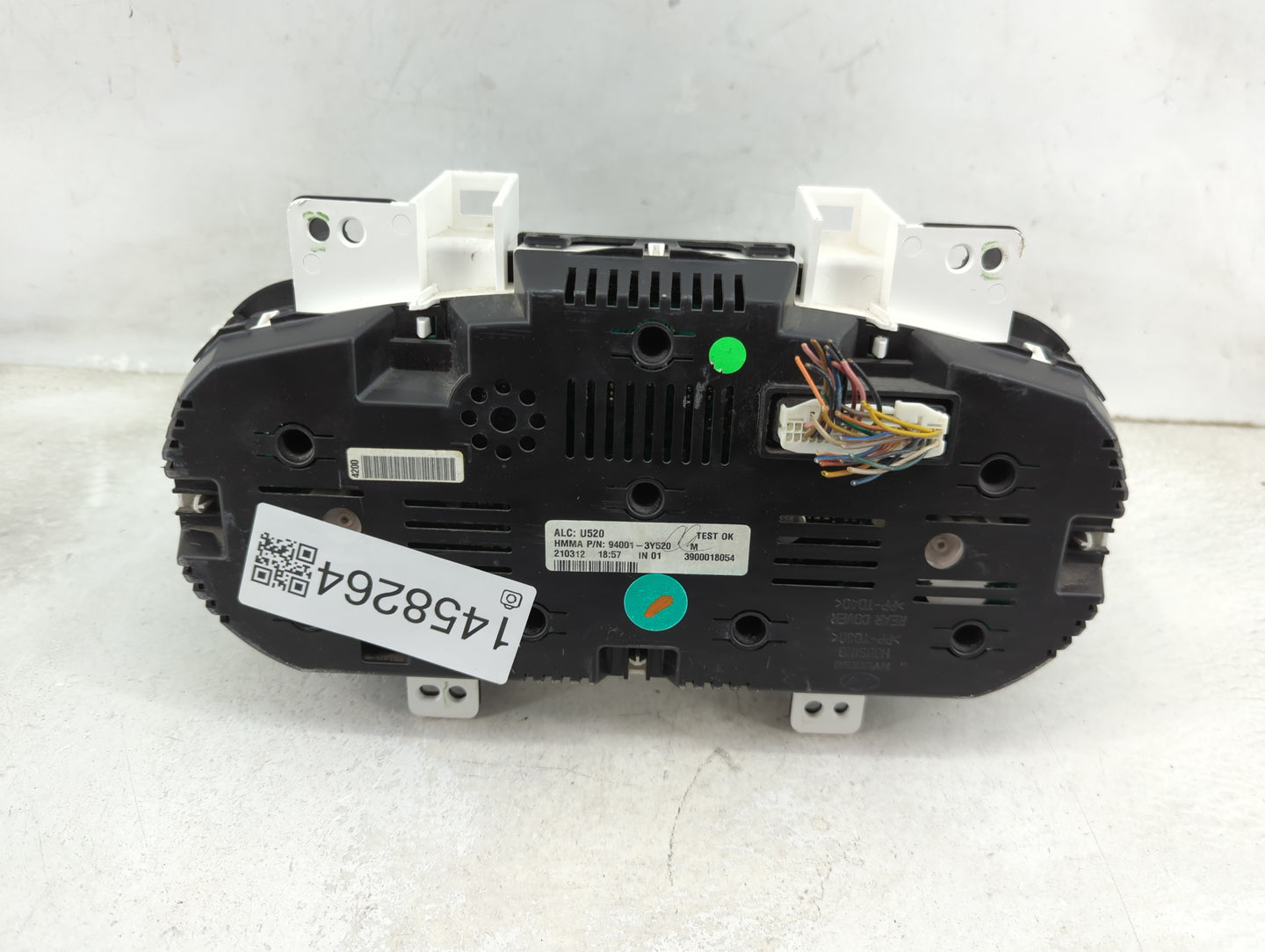 2013 Hyundai Elantra Instrument Cluster Speedometer Gauges P/N:94001-3Y520 Miles: Fits OEM Used Auto Parts - Oemusedautopart