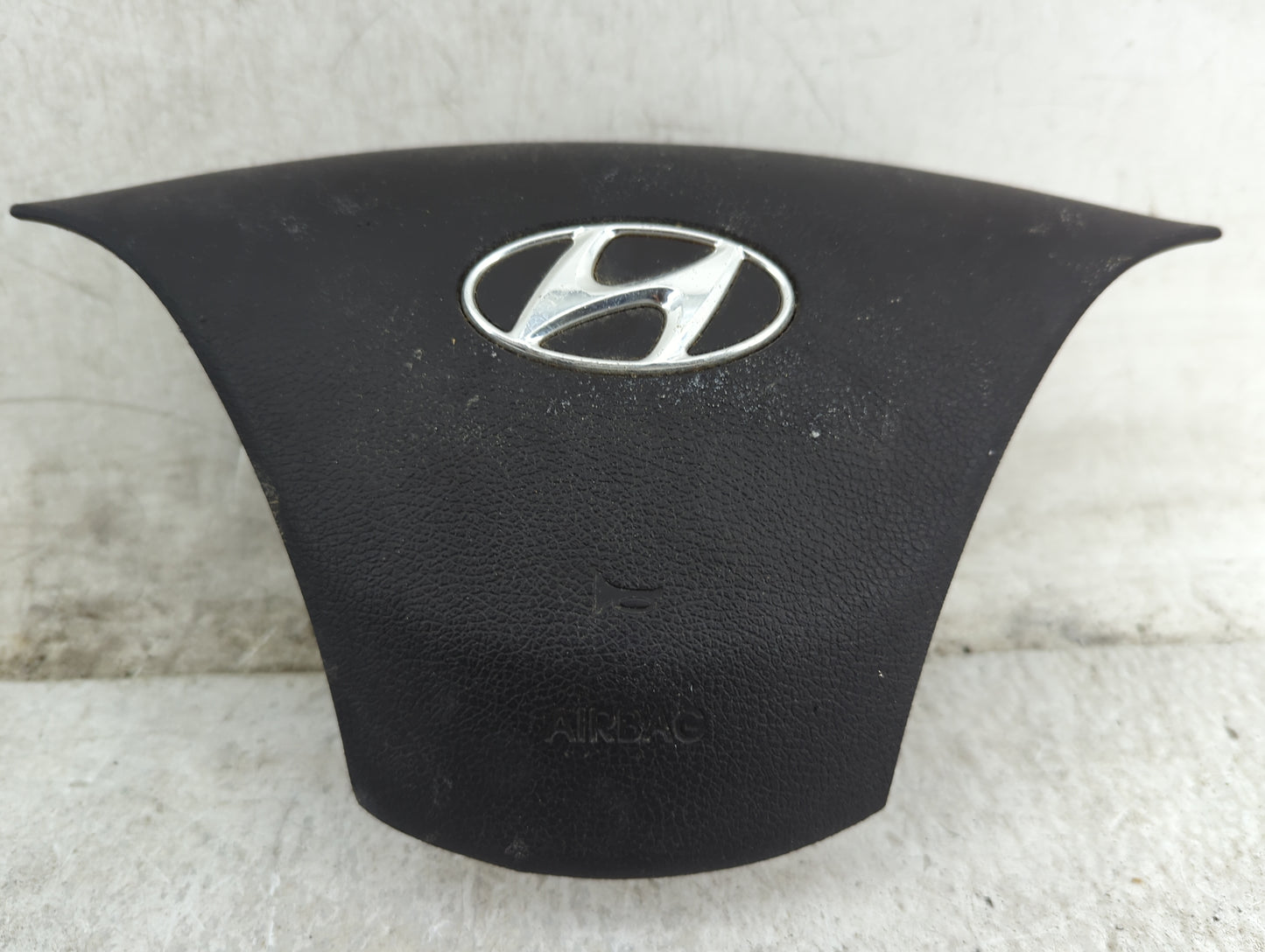 2013 Hyundai Elantra Air Bag Driver Left Steering Wheel Mounted Black - Oemusedautoparts1.com