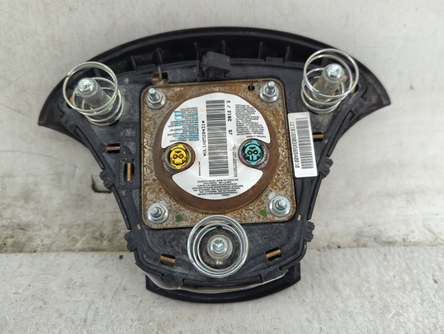 2013 Hyundai Elantra Air Bag Driver Left Steering Wheel Mounted Black - Oemusedautoparts1.com