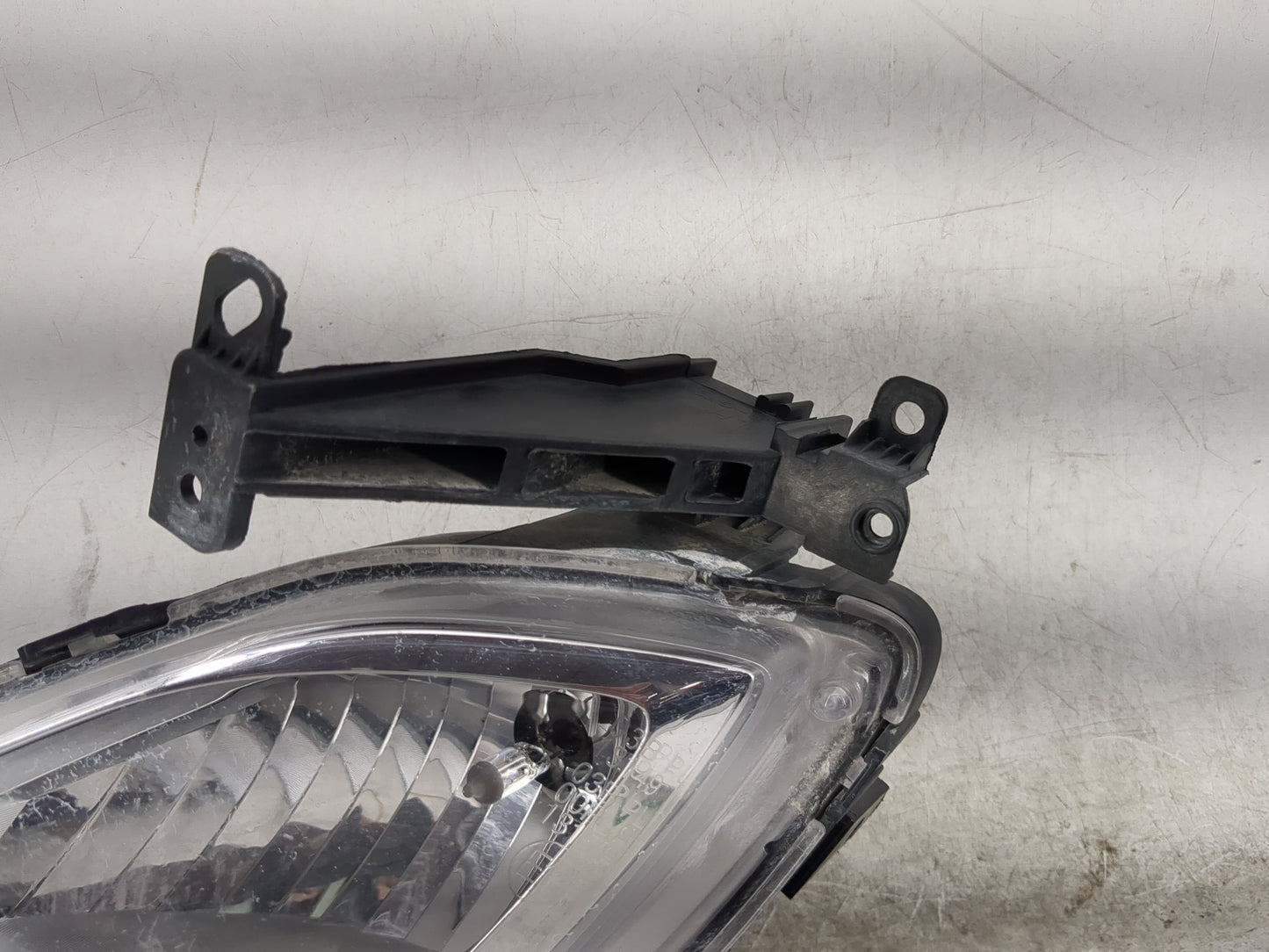 2011-2013 Hyundai Elantra Driver Left Oem Front Light Lamp - Oemusedautoparts1.com