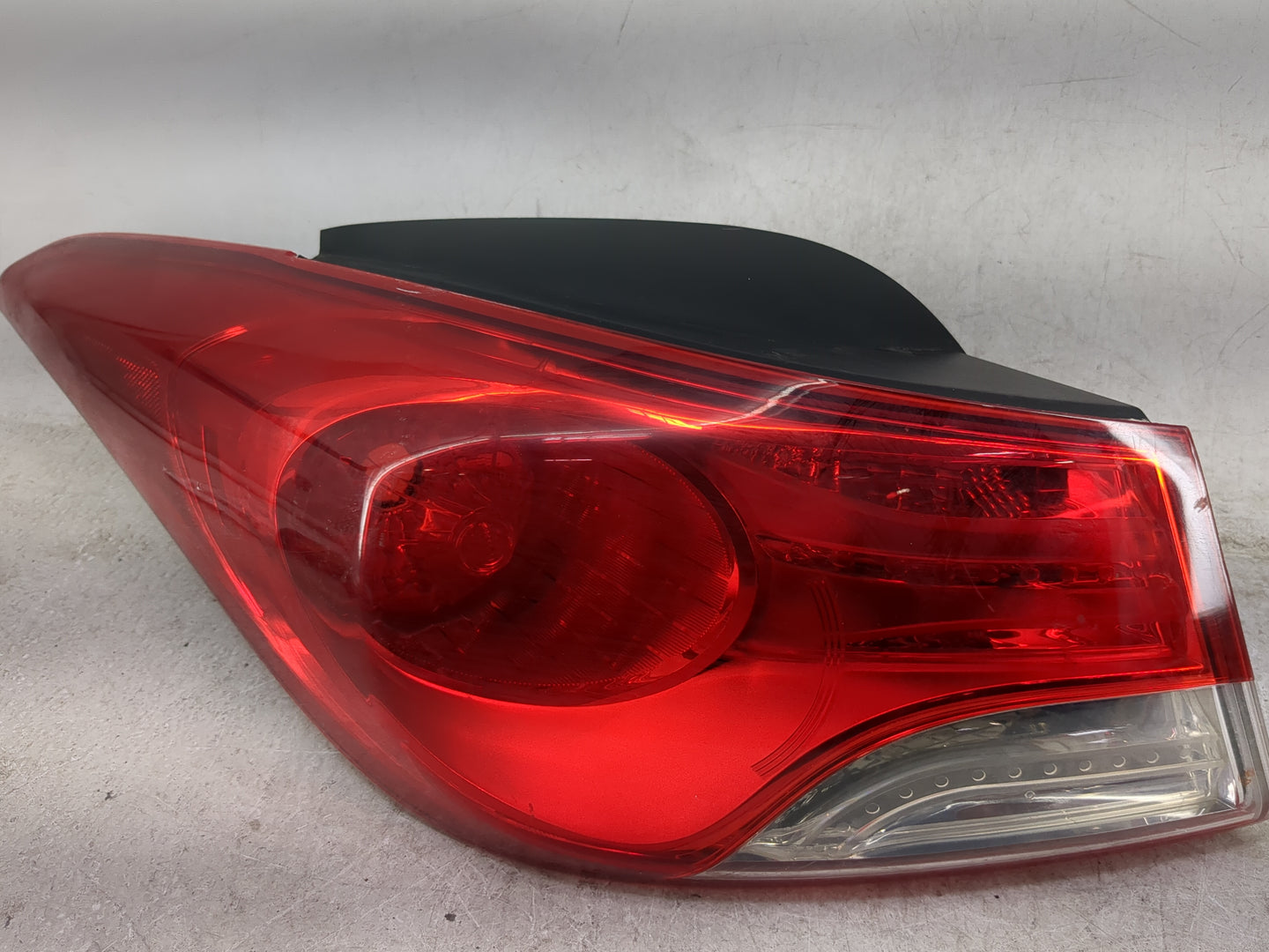 2011-2013 Hyundai Elantra Tail Light Assembly Driver Left OEM Fits Fits 2011 2012 2013 OEM Used Auto Parts - Oemusedautopart