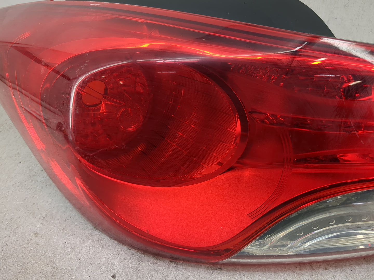 2011-2013 Hyundai Elantra Tail Light Assembly Driver Left OEM Fits Fits 2011 2012 2013 OEM Used Auto Parts - Oemusedautopart