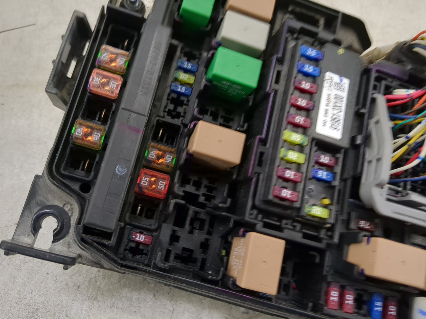 2011-2013 Hyundai Elantra Fusebox Fuse Box Panel Relay Module P/N:91951-3X100 91950-3X71, 91430-3X051 Fits Fits 2011 2012 20