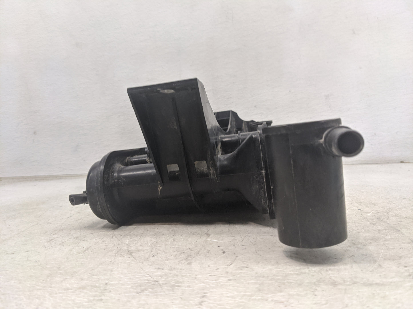 2013 Hyundai Elantra Fuel Vapor Charcoal Canister 1462442 - Oemusedautoparts1.com