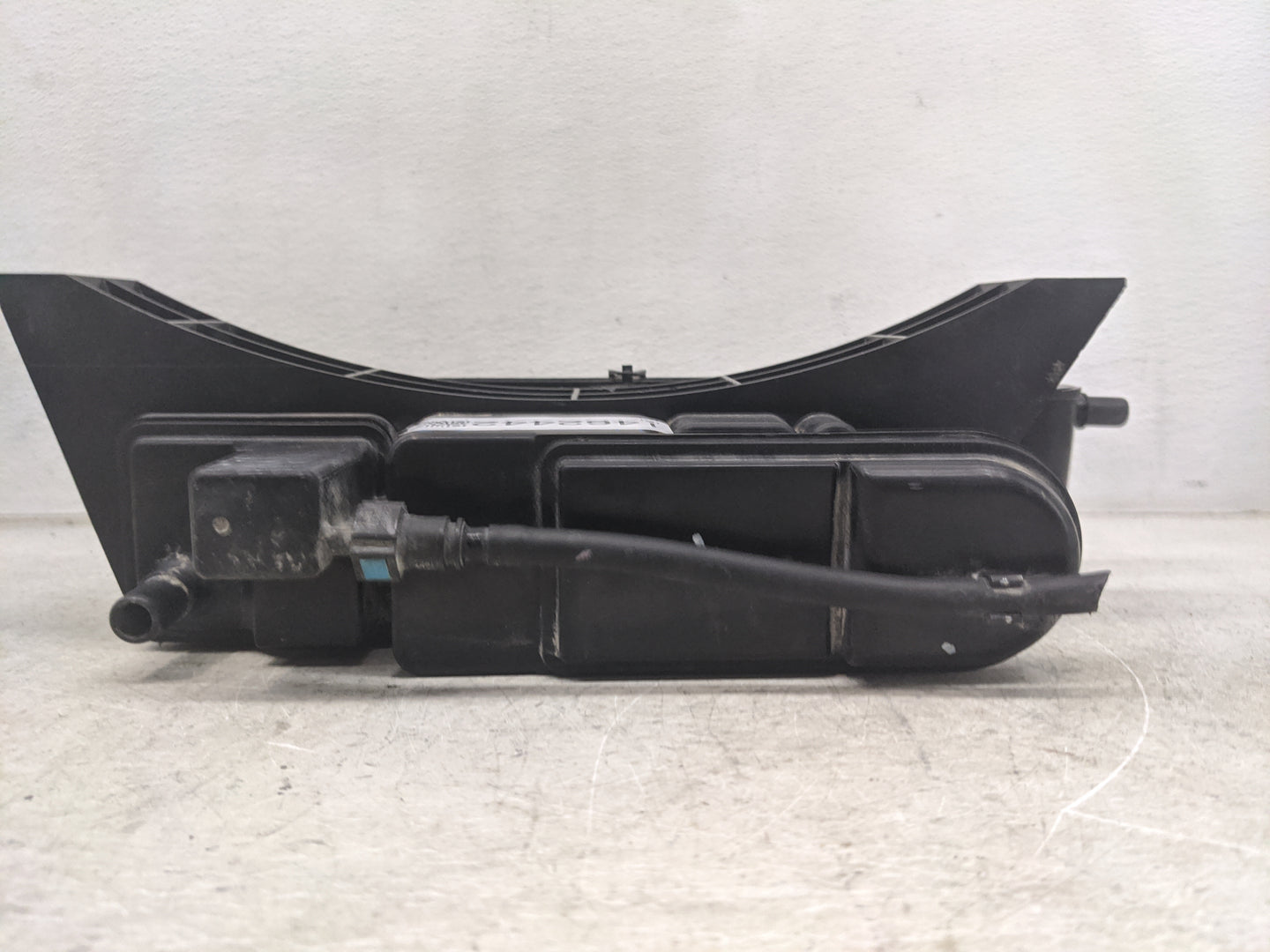2013 Hyundai Elantra Fuel Vapor Charcoal Canister 1462442 - Oemusedautoparts1.com