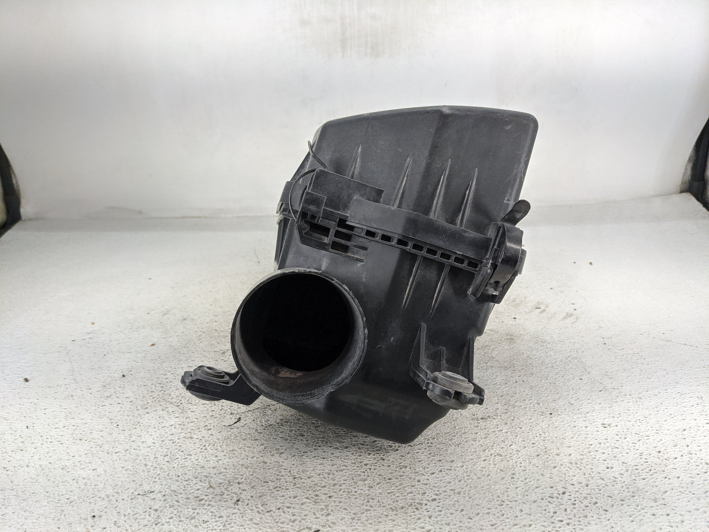 2011-2016 Hyundai Elantra Air Cleaner Intake-duct Hose Tube 1463465 - Oemusedautoparts1.com