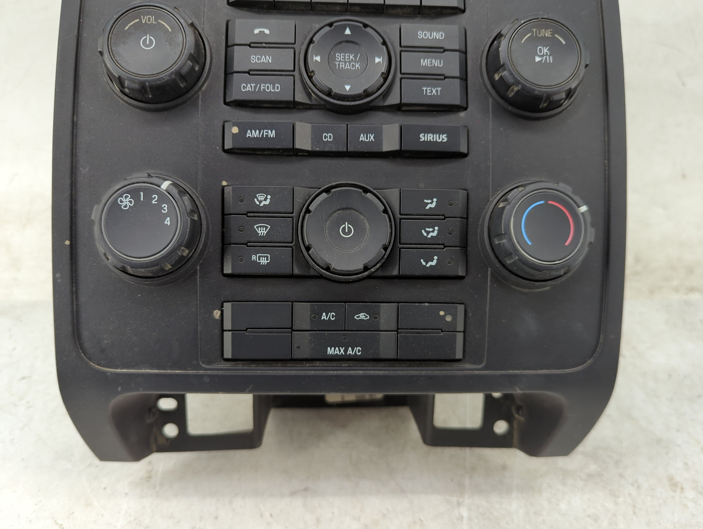2013 Hyundai Elantra Radio AM FM Cd Player Receiver Replacement P/N:9L8T-19C107-BE Fits OEM Used Auto Parts - Oemusedautopar