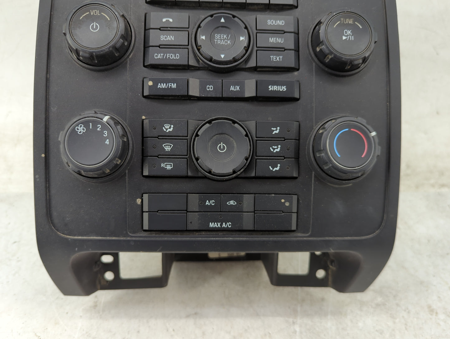 2013 Hyundai Elantra Radio AM FM Cd Player Receiver Replacement P/N:9L8T-19C107-BE Fits OEM Used Auto Parts - Oemusedautopar