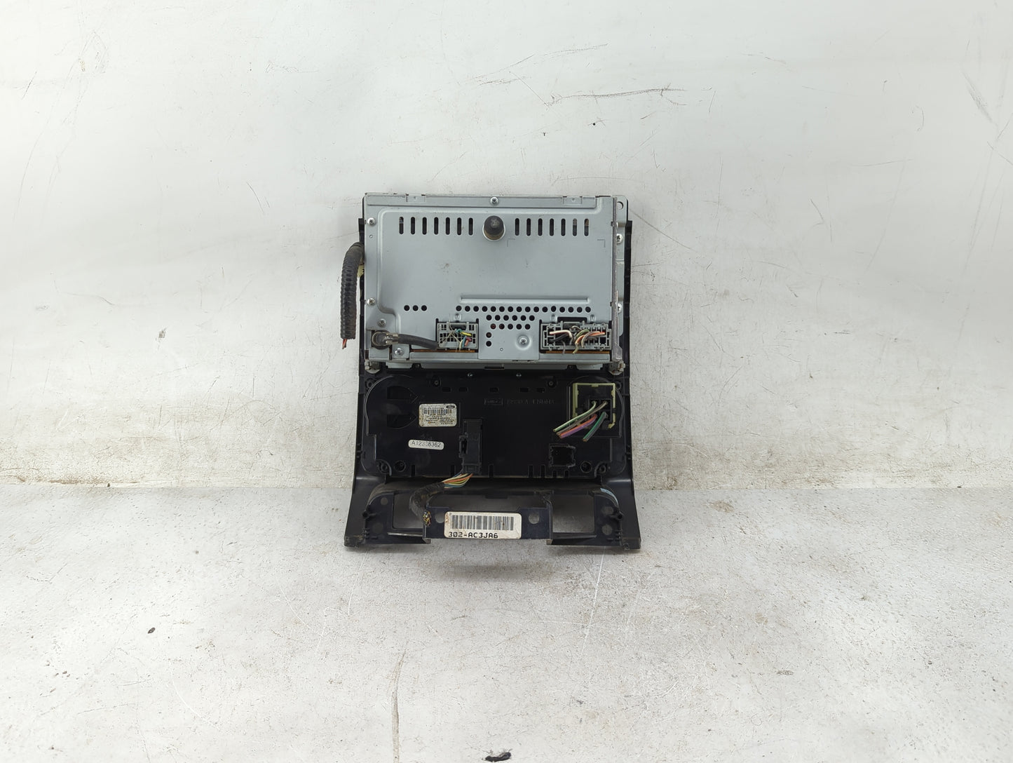2013 Hyundai Elantra Radio AM FM Cd Player Receiver Replacement P/N:9L8T-19C107-BE Fits OEM Used Auto Parts - Oemusedautopar