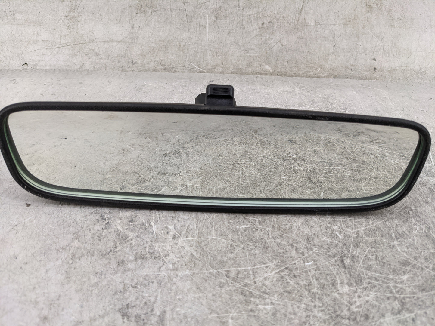2013-2020 Hyundai Elantra Interior Rear View Mirror Replacement OEM P/N:012143 Fits OEM Used Auto Parts - Oemusedautoparts1.