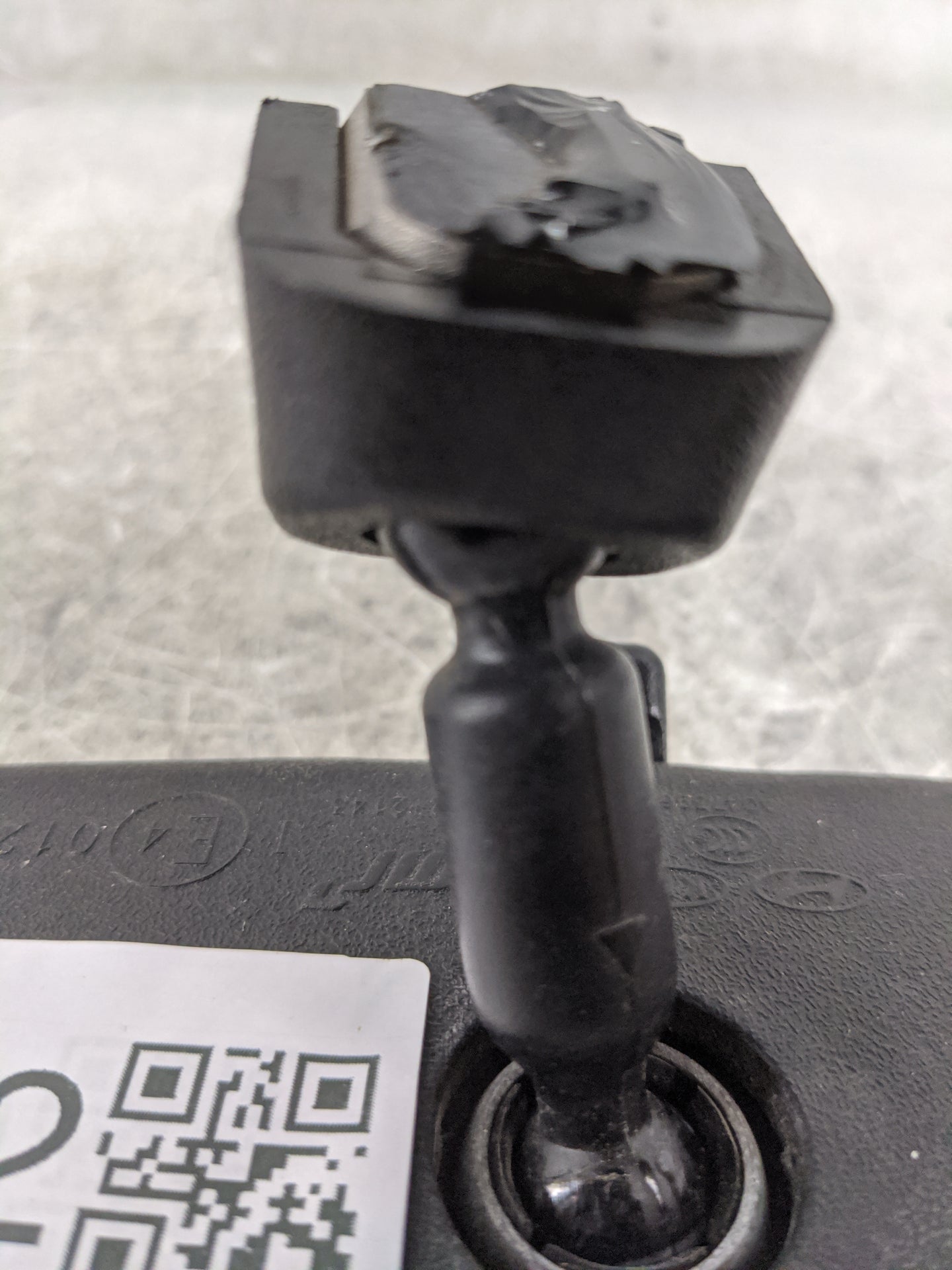 2013-2020 Hyundai Elantra Interior Rear View Mirror Replacement OEM P/N:012143 Fits OEM Used Auto Parts - Oemusedautoparts1.