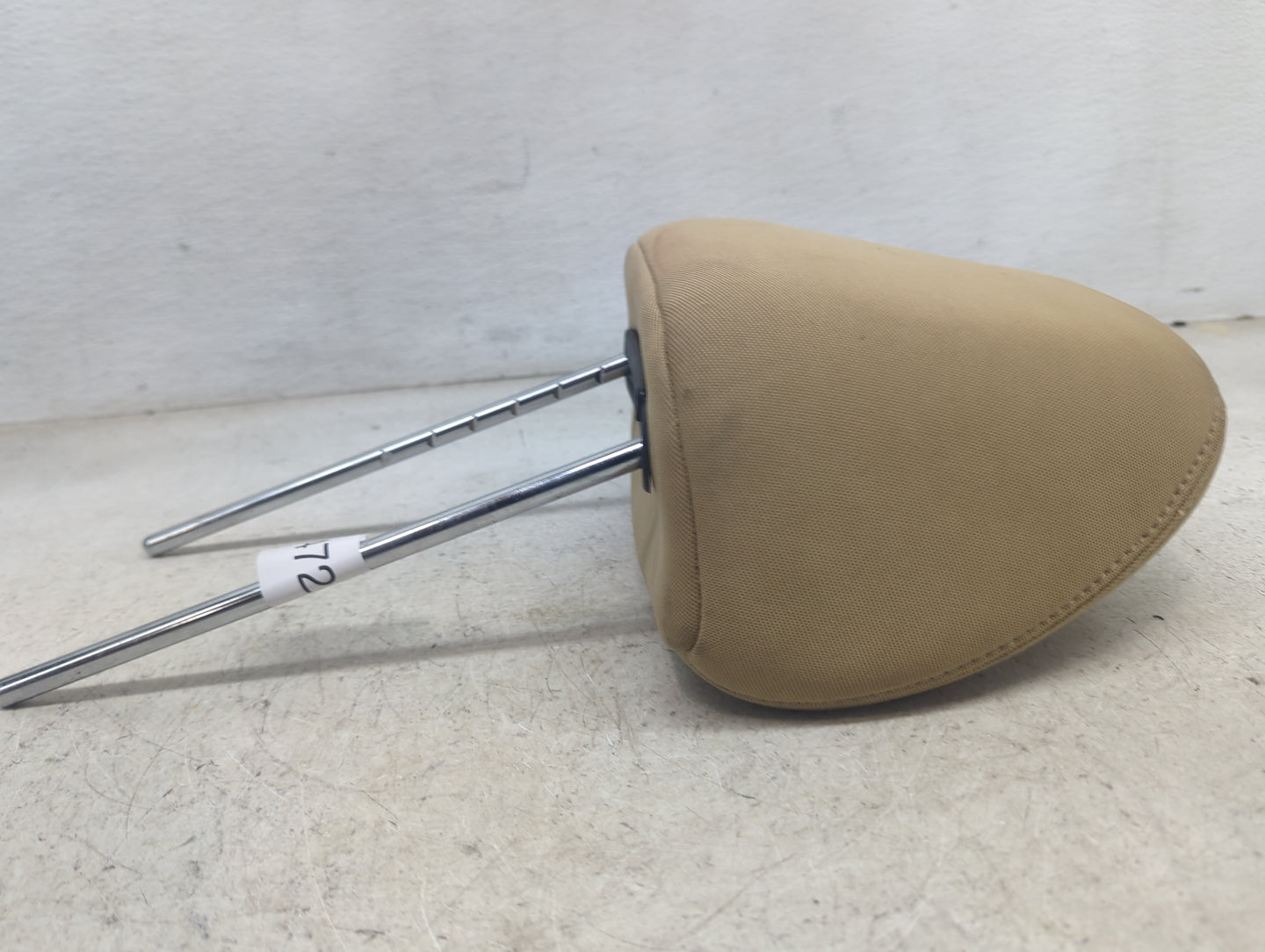 2013 Hyundai Elantra Headrest Head Rest Front Driver Seat Tan - Oemusedautoparts1.com
