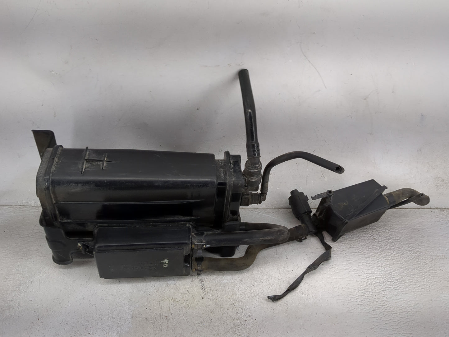 2013 Hyundai Elantra Fuel Vapor Charcoal Canister 1477080 - Oemusedautoparts1.com