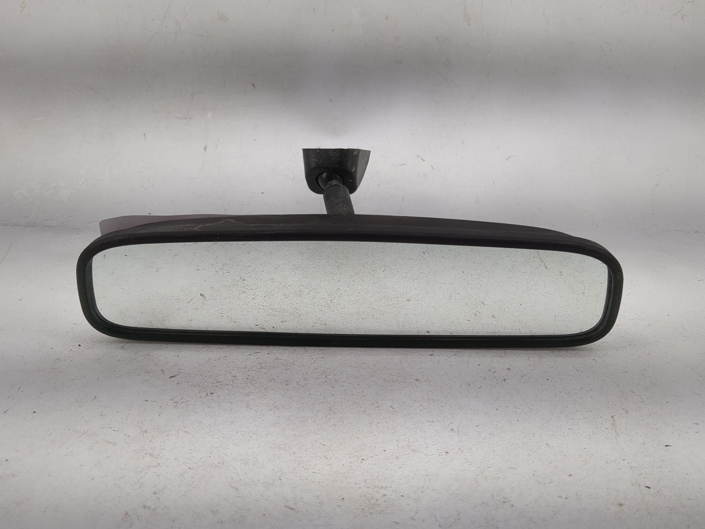 2011-2020 Hyundai Elantra Interior Rear View Mirror Replacement OEM P/N:E4012143 Fits OEM Used Auto Parts - Oemusedautoparts