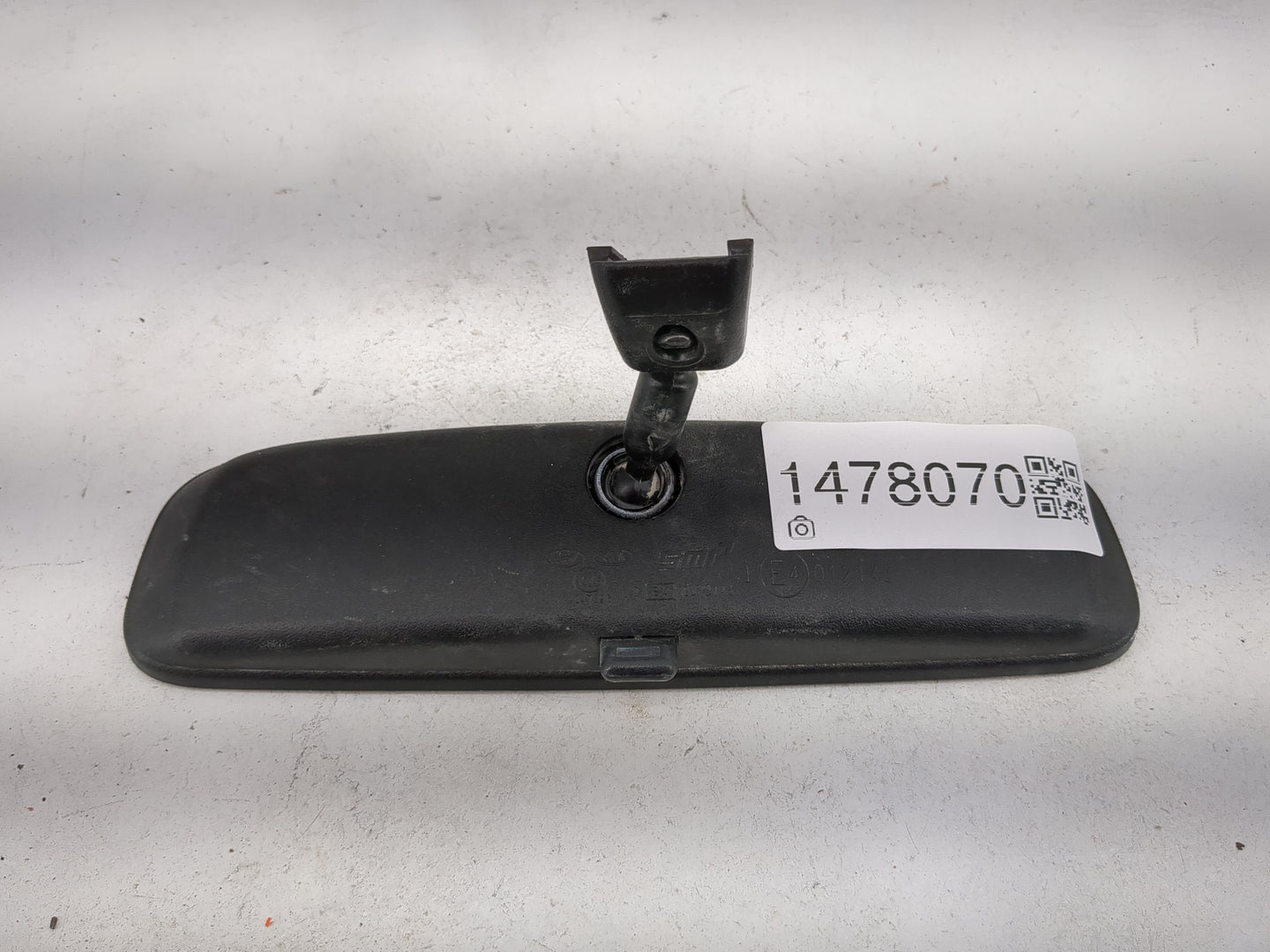 2011-2020 Hyundai Elantra Interior Rear View Mirror Replacement OEM P/N:E4012143 Fits OEM Used Auto Parts - Oemusedautoparts