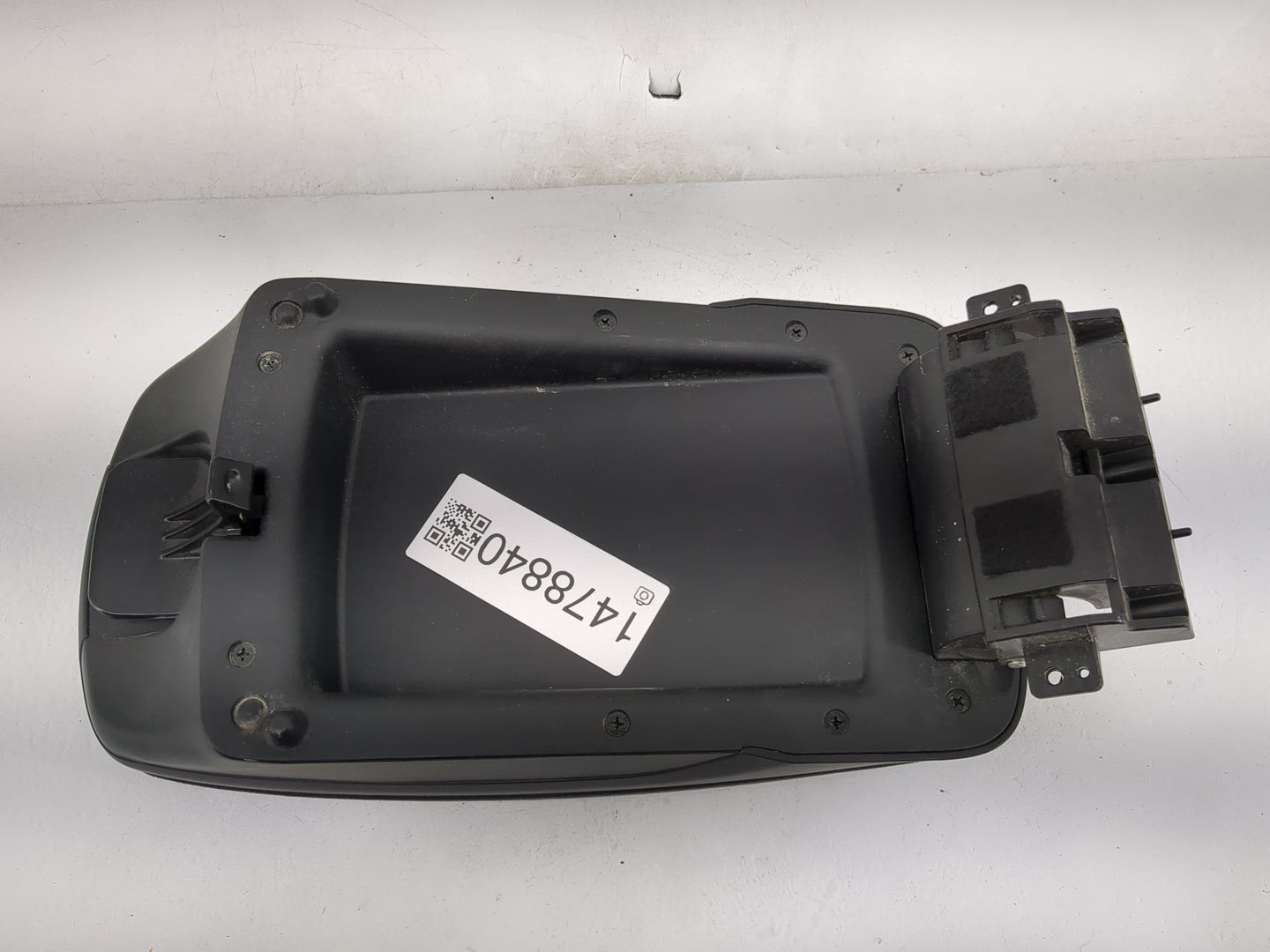 2013 Hyundai Elantra Center Console Armrest Cover Lid Fits OEM Used Auto Parts - Oemusedautoparts1.com